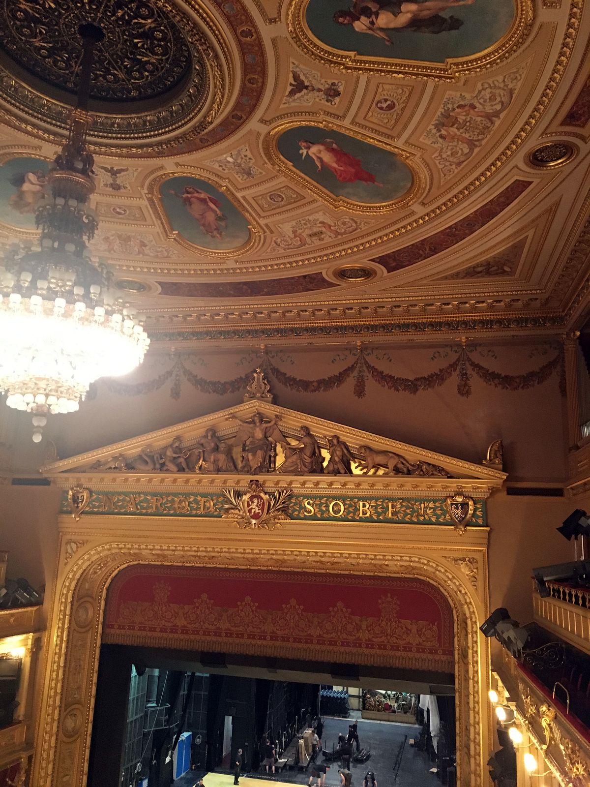 004 - Komentovaná prohlídka Národního divadla - IMG-7909.JPG