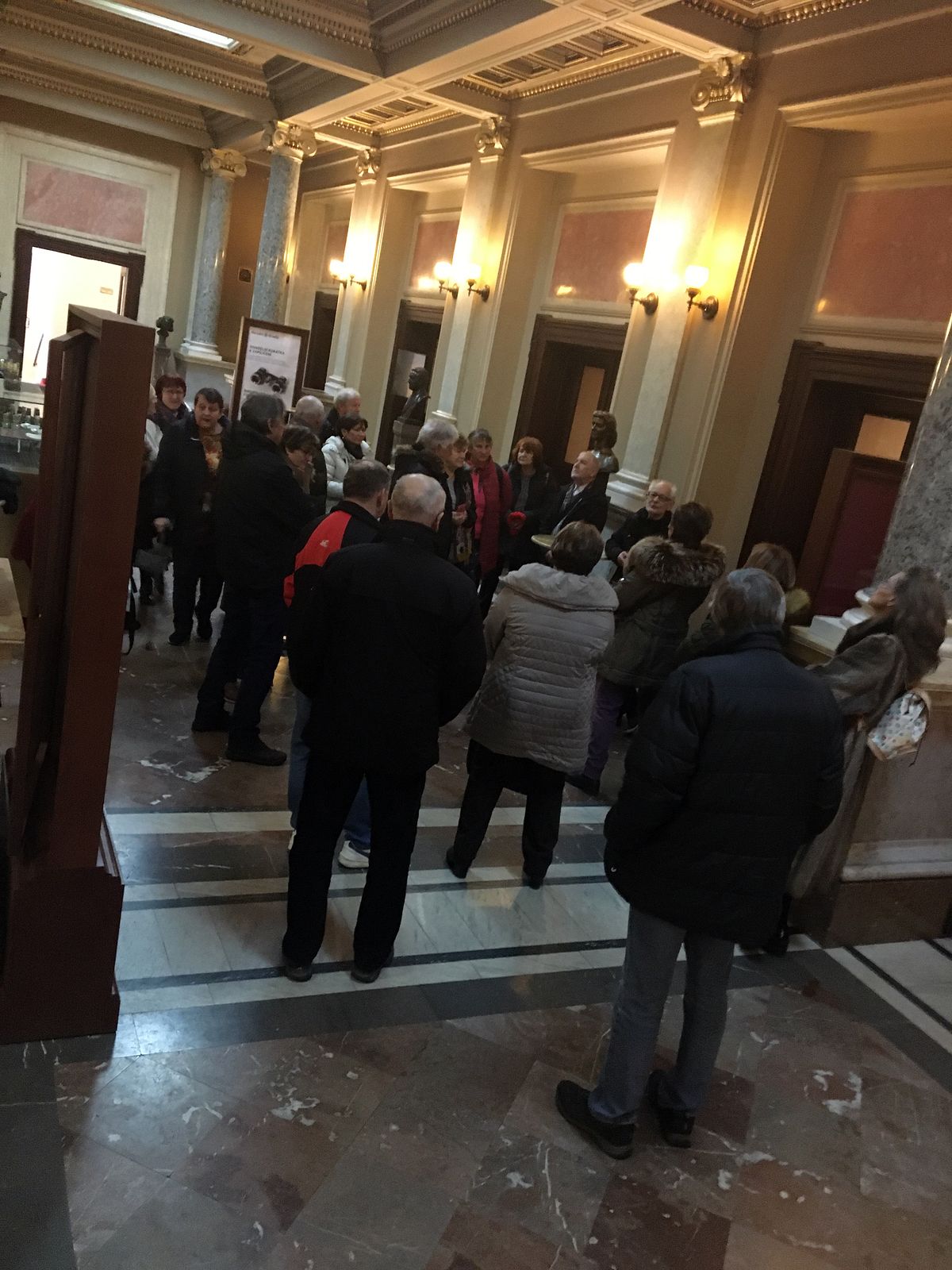 013 - Komentovaná prohlídka Národního divadla - IMG-7928.JPG