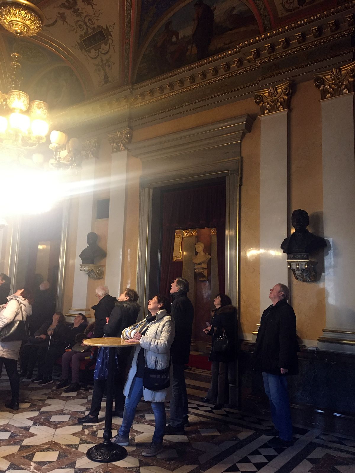 031 - Komentovaná prohlídka Národního divadla - IMG-7957.JPG