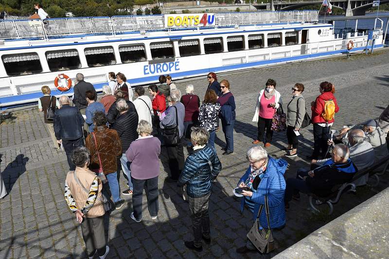 Parník pro seniory - 002 - -DSC3294.JPG