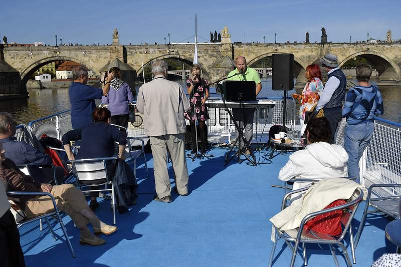 Parník pro seniory - 066 - -DSC3529.JPG