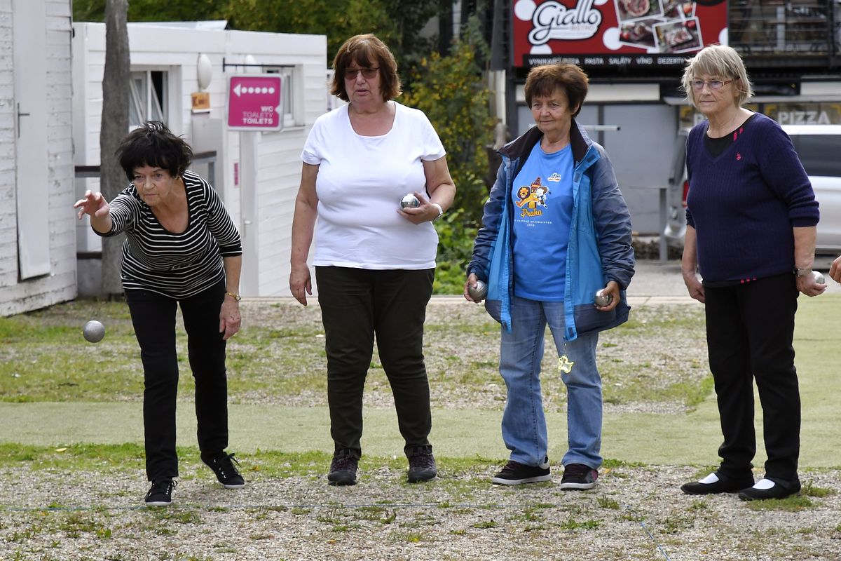 Turnaj v pétangue ve Žlutých lázních  2019  025.JPG