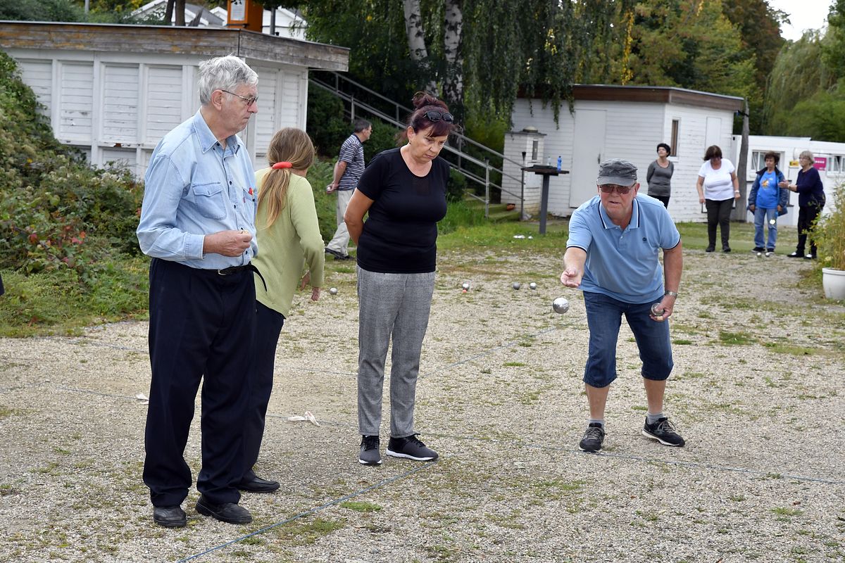 Turnaj v pétangue ve Žlutých lázních  2019  037.JPG