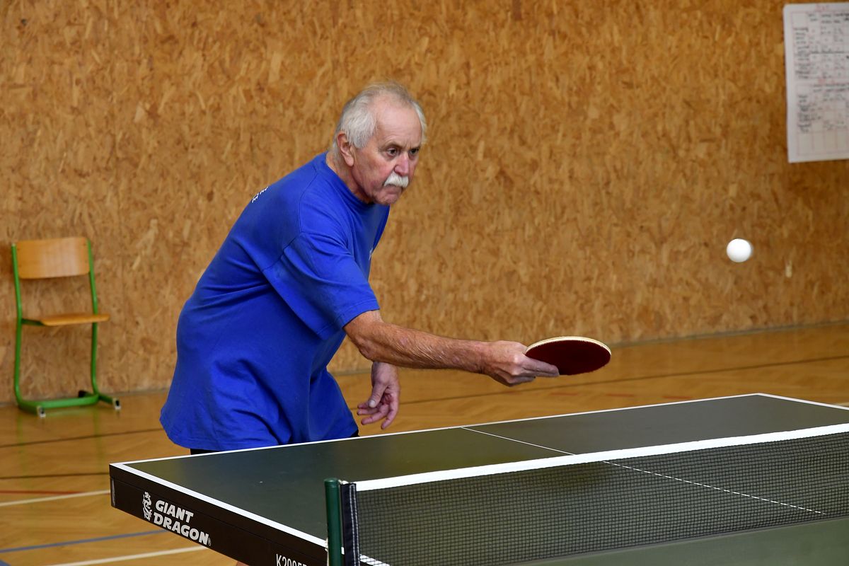 Turnaj ve stolním tenise pro seniory 2019 005.JPG