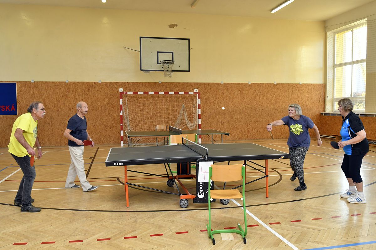 Turnaj ve stolním tenise pro seniory 2019 015.JPG