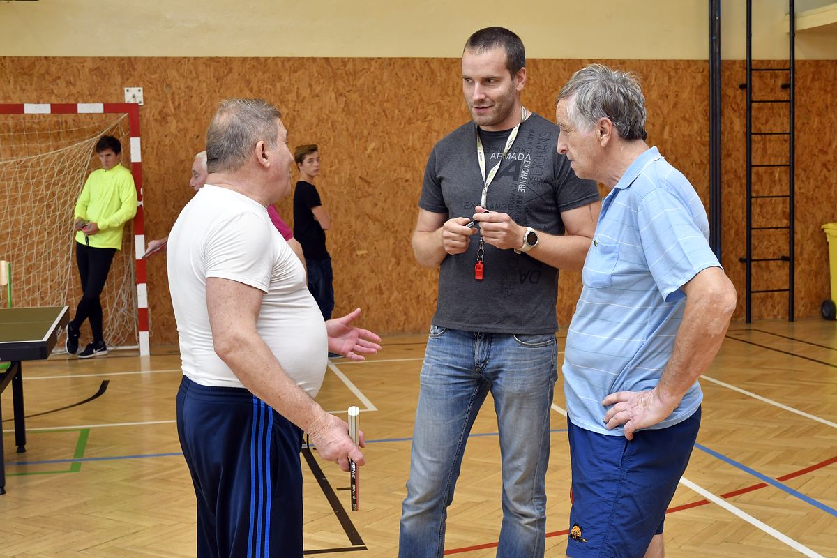 Turnaj ve stolním tenise pro seniory 2019 024.JPG