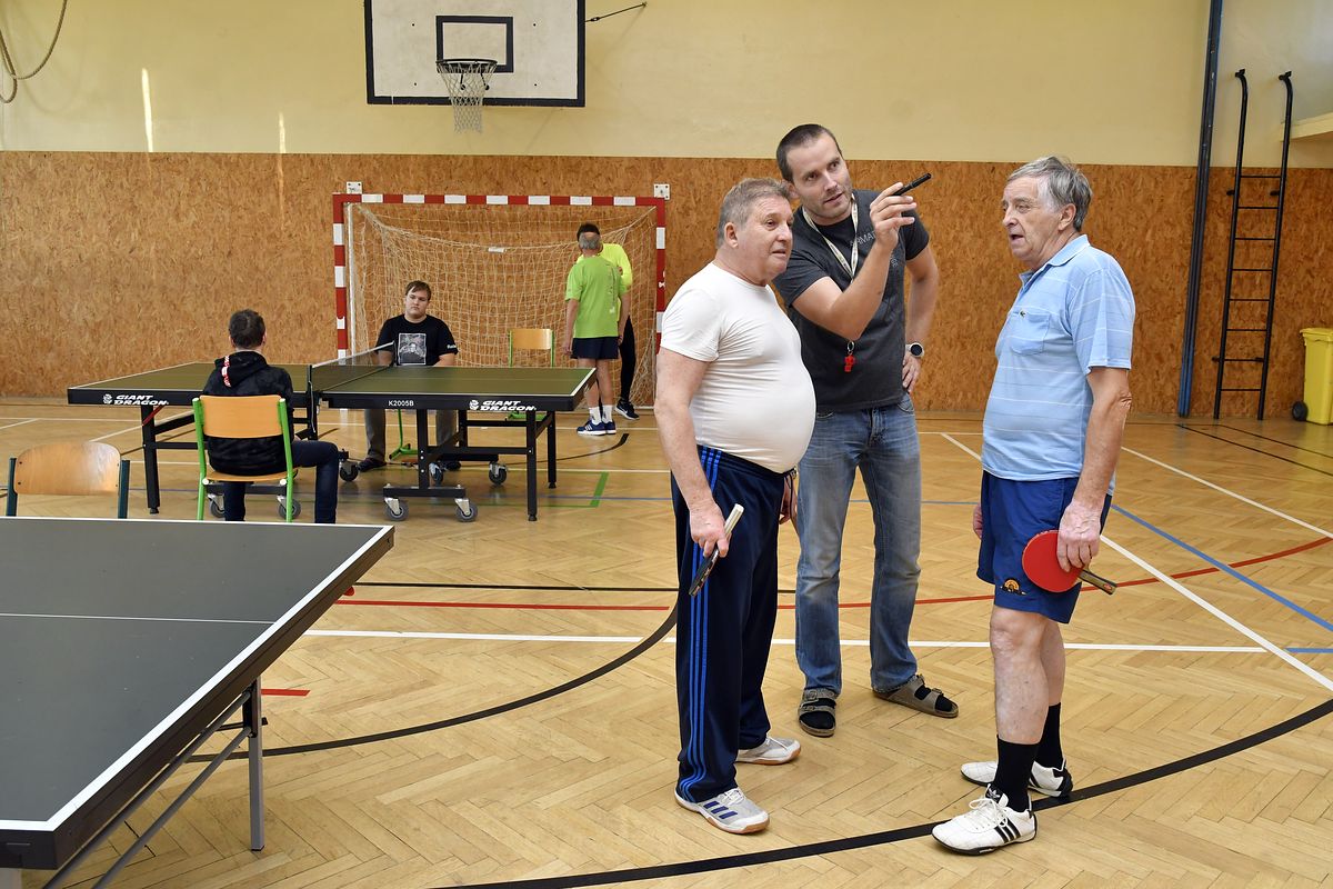 Turnaj ve stolním tenise pro seniory 2019 025.JPG