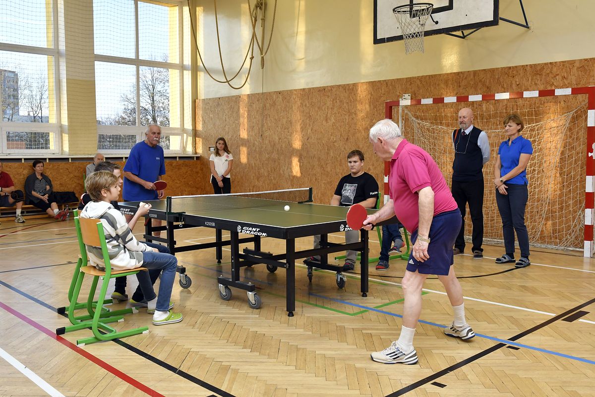 Turnaj ve stolním tenise pro seniory 2019 034.JPG