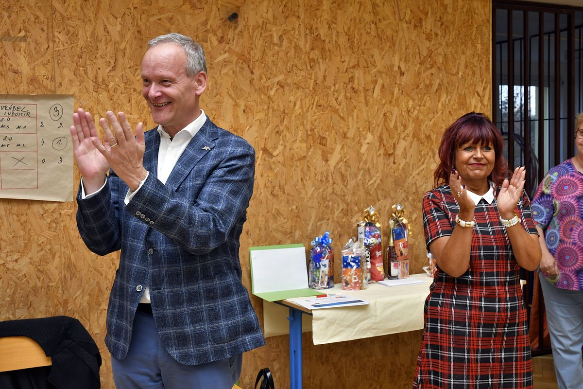 Turnaj ve stolním tenise pro seniory 2019 047.JPG