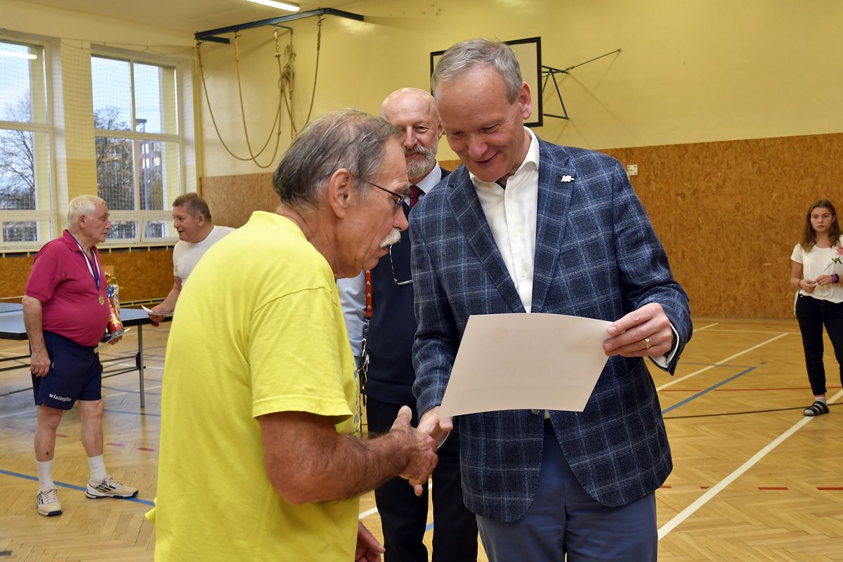 Turnaj ve stolním tenise pro seniory 2019 077.JPG