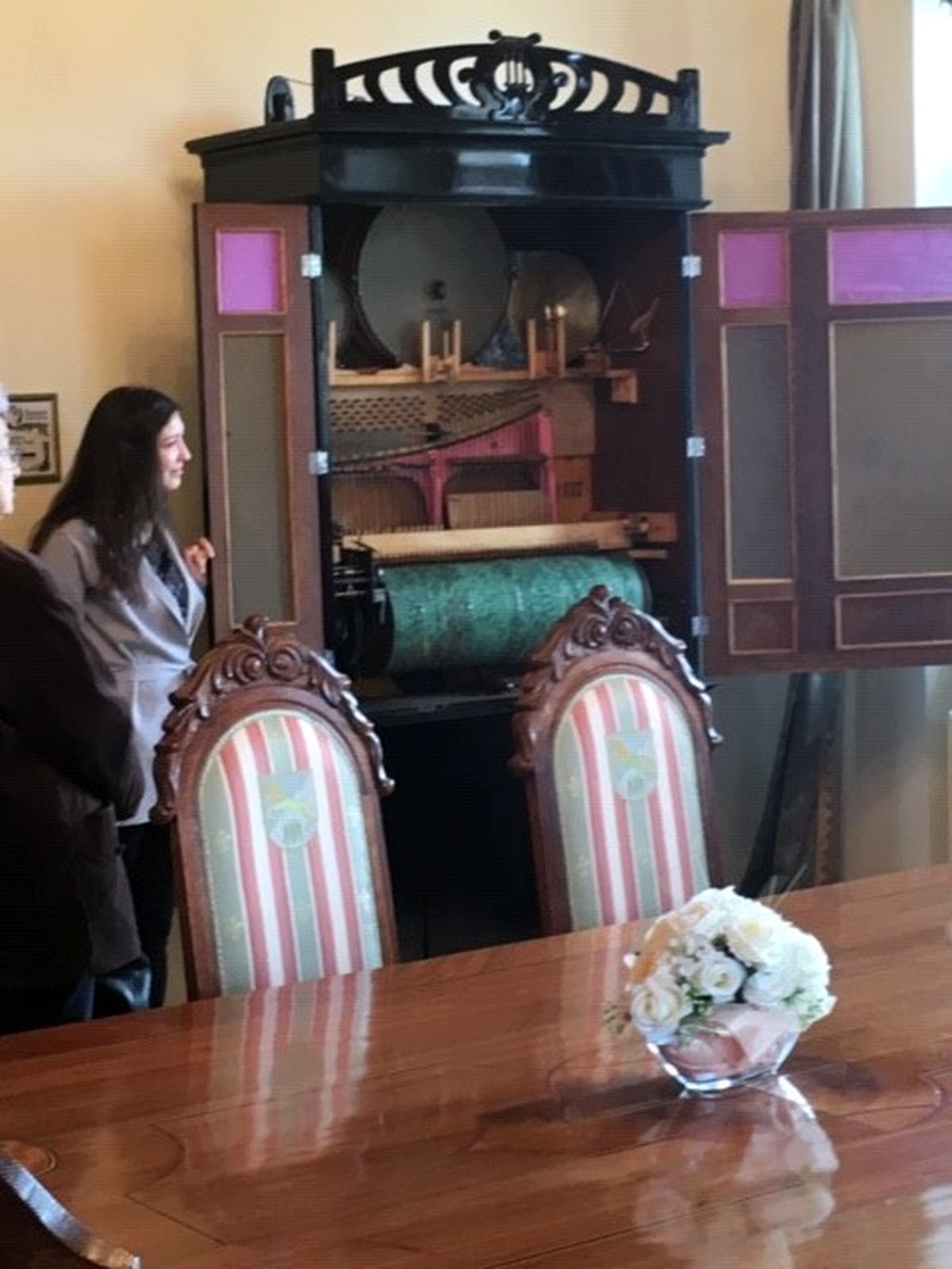 Umění loutky na zámku Chvaly  012.jpg