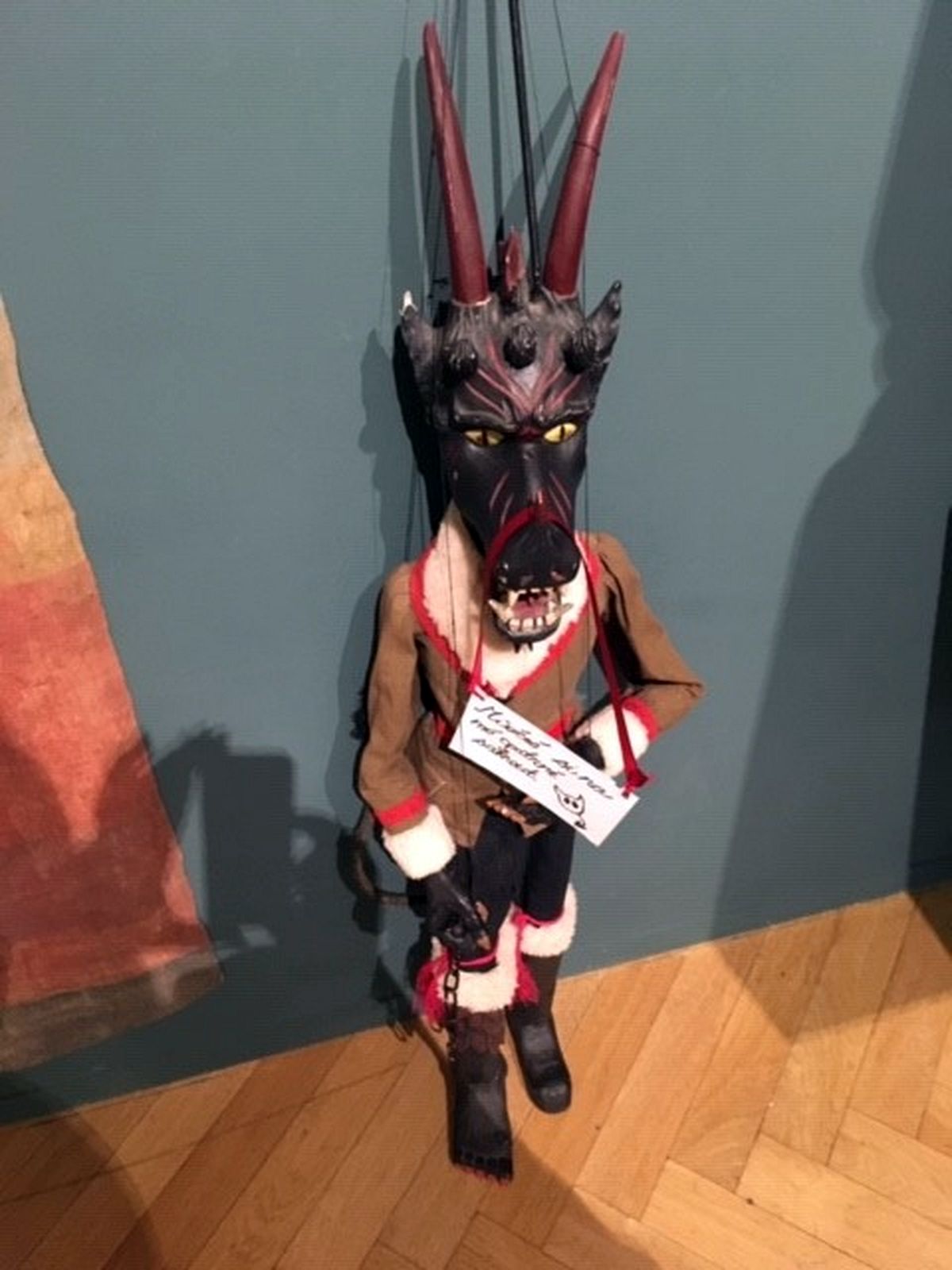 Umění loutky na zámku Chvaly  015.jpg