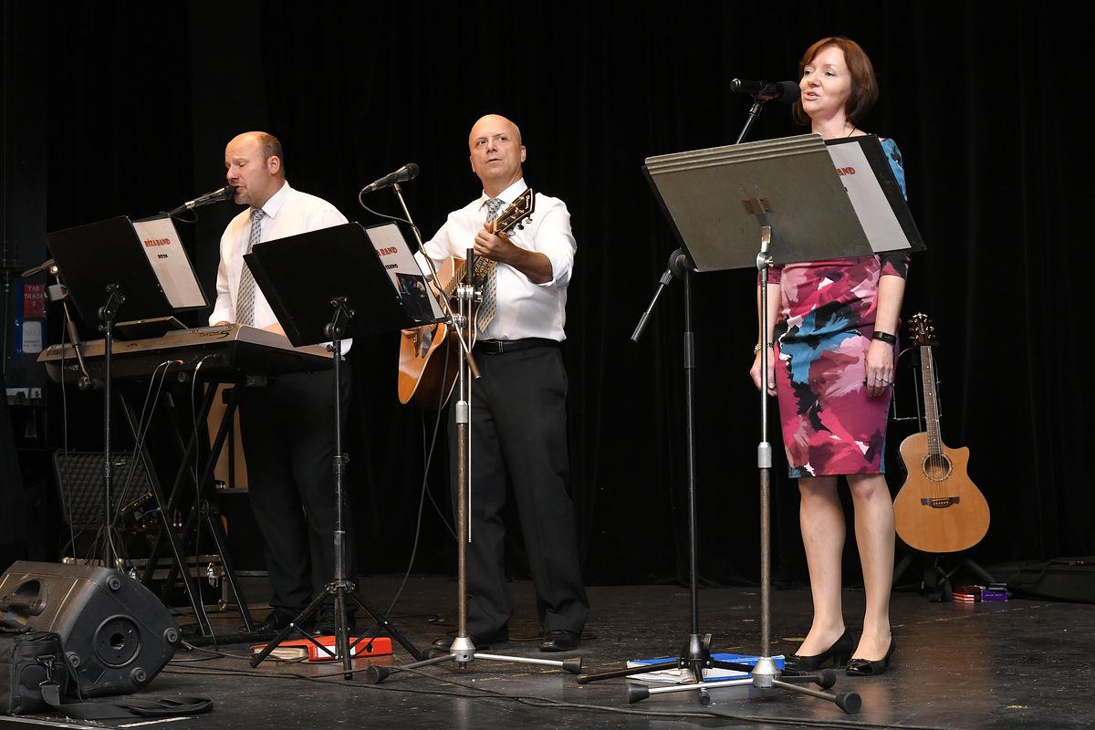 Věk je jenom číslo - oslava Mezinárodního dne seniorů 2019  033.JPG