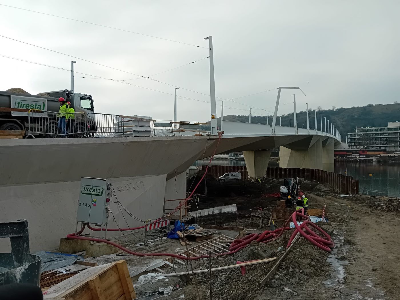 zatěžovací zkouška Dvorecký most 6