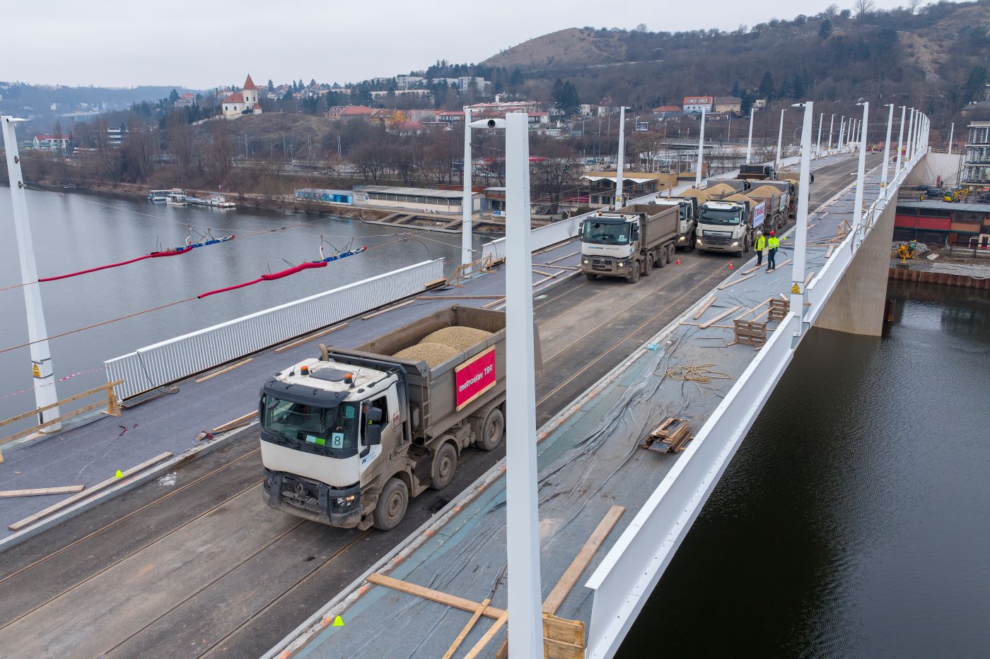 zatěžovací zkouška dvorecký most 18