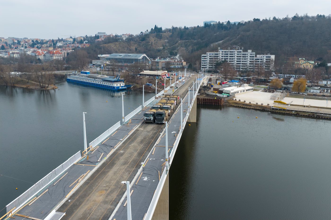 zatěžovací zkouška dvorecký most 20
