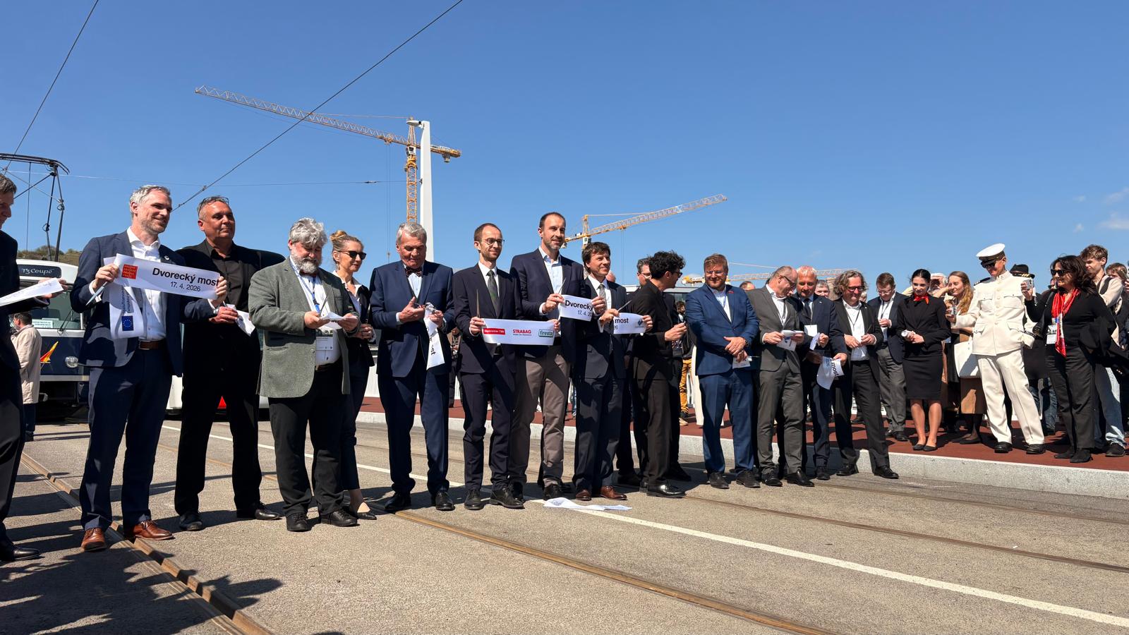 otevření dvoreckého mostu 2